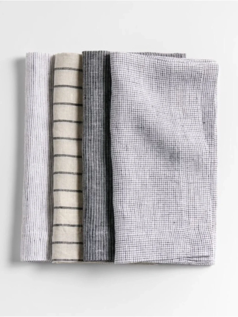 6/Crate&Barrel  Linen Cloth Dinner Napkins, 22”/ Set of 6